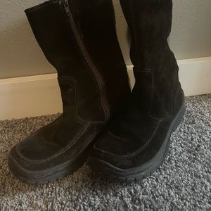 Darling Steve Madden Brown Suede boots